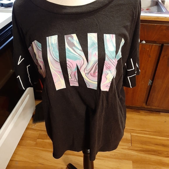 5/2021 vs pink crop top - Picture 1 of 4